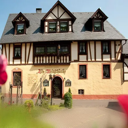 Hotel-restaurant Alte Weinschaenke 埃伦波特道夫